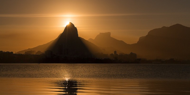 Abril em Paris, outono no Rio. E em Manaus?