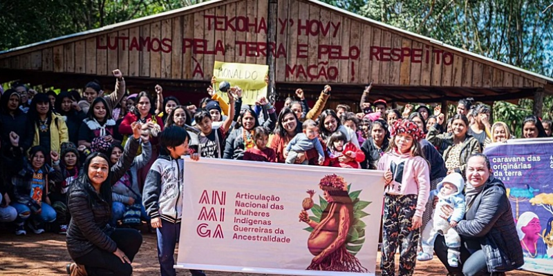 O Tradicional e o Binacional: Itaipu e os Guarani